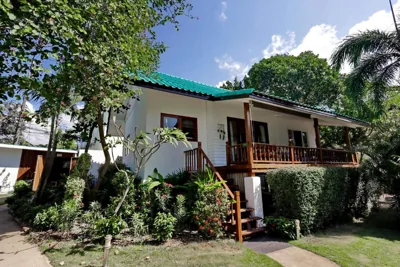 Villa Deluxe — The Joy Beach Villas